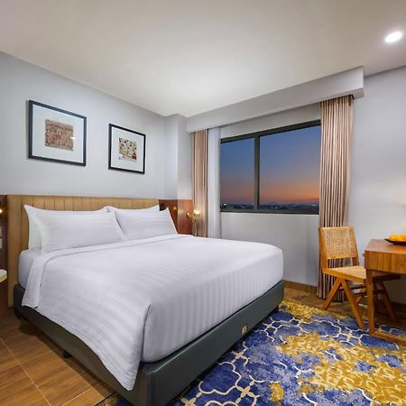 The Alana Hotel Malang Exterior foto