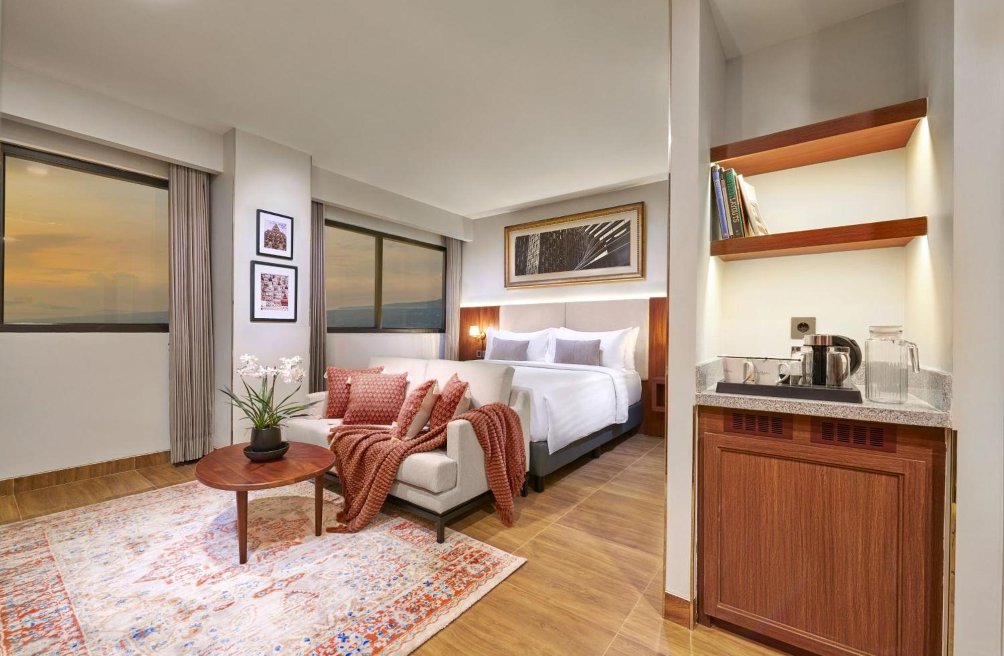 The Alana Hotel Malang Exterior foto
